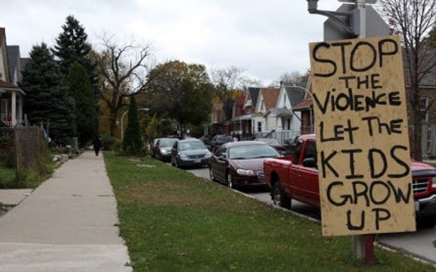 How Violence in the Neighborhood Can Impact Kids’ Brains violent neighborhood 2 26